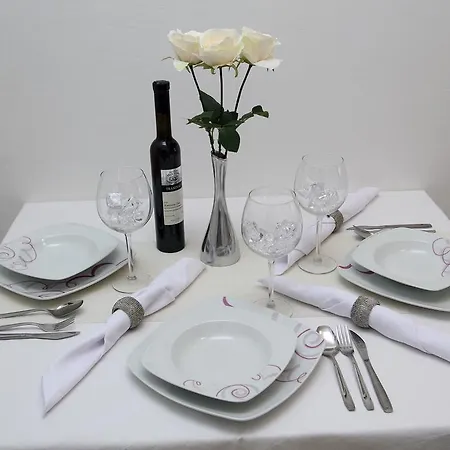 Old Town Manosa Apartment