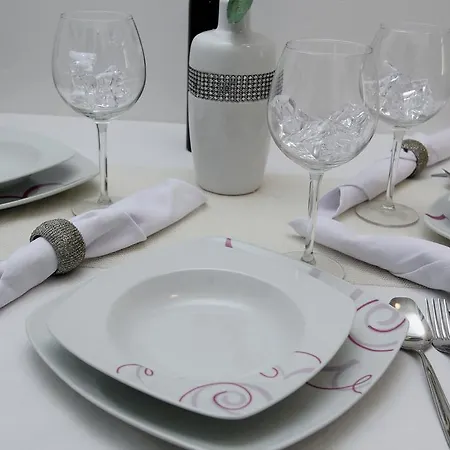 Old Town Manosa Apartment *